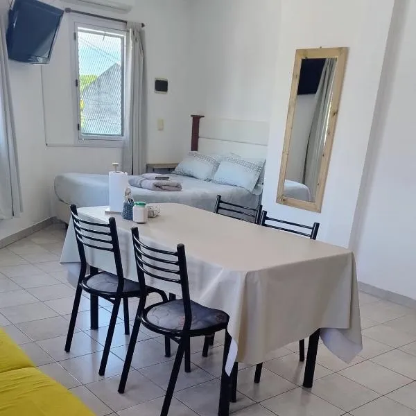 Depto Cogli, hotel in Ezeiza