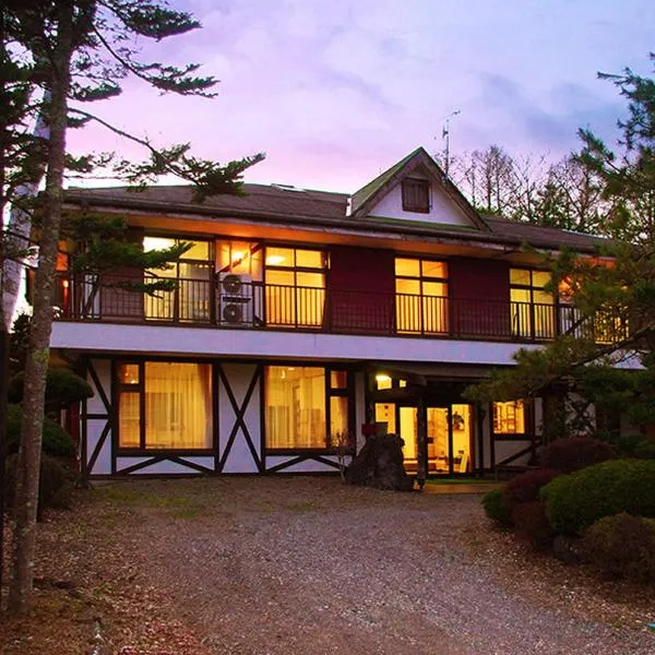 Guesthouse E-ne, hotel v destinaci Oshino
