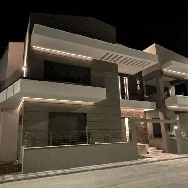Kairos luxury apartments Fanari 2, מלון בפנריון