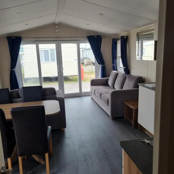 Newton Beach retreat, hotel in Porthcawl