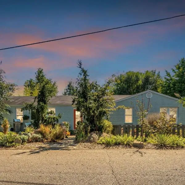 5 min to DT-Multicade Arcade-Nature Trails-Scenic- !, hotel in Nashville