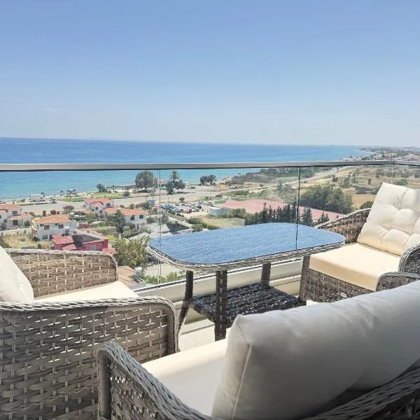 Sea view suites by the Coast, hotel in Mağusa