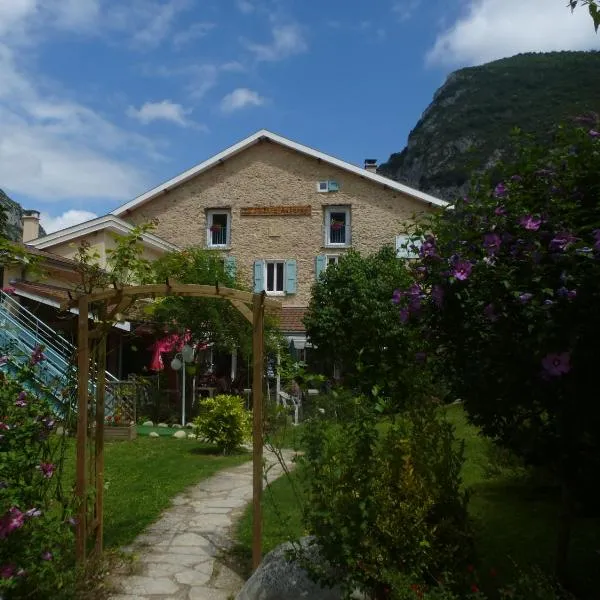 La petite auberge de niaux, hotel in Sem