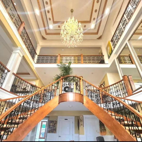 Empress Palace Hotel, hotel in Surrey