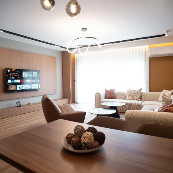 Lux Apartments, hotel in Pristina