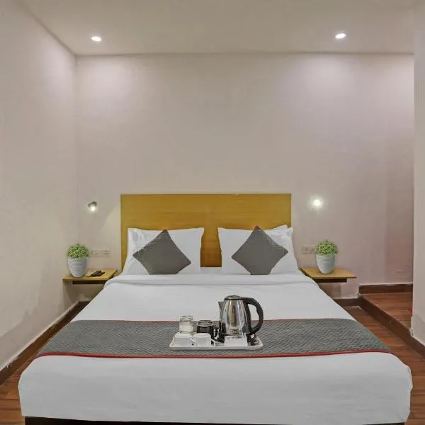 Townhouse 587 Sector 19，位于诺伊达的酒店