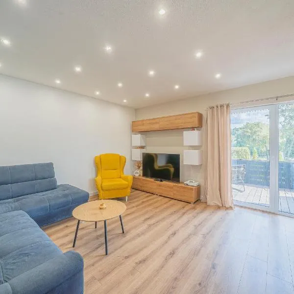 Apartmány Apollo Šírava, hotel in Michalovce