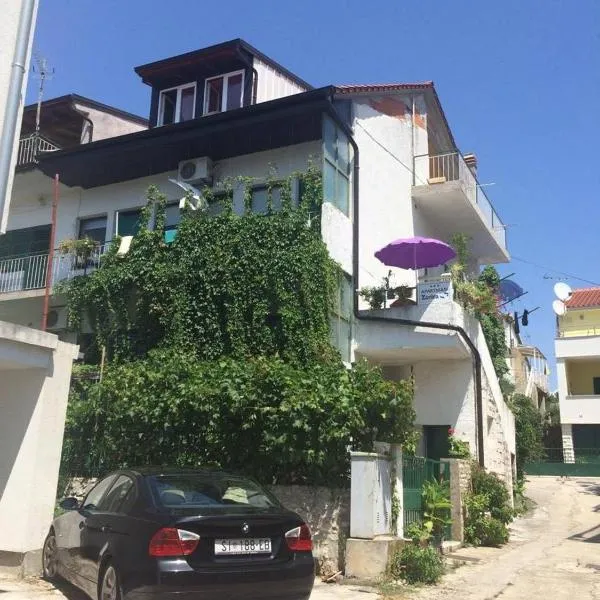 Apartmani Zorica, hotel v destinaci Brodarica