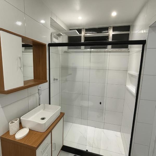 Stylish 1BR Steps to Copacabana Beach - Foto 3
