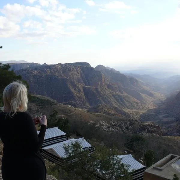 Dana Village Camp-Wadi Dana Eco camp, hotel a Al Mi‘ţan