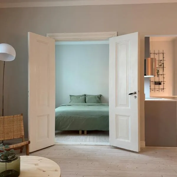TAKA-TÖÖLÖ - a Stylish Urban Hideaway: Helsinki'de bir otel