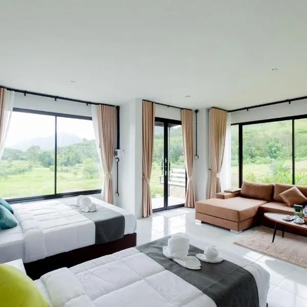 Khaosok River Stone Resort & Camp, hotel Ban Thung Lang Tham városában