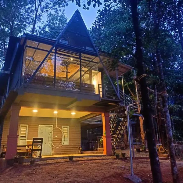 Wild root stay- Aster Chalet, hotel in Wayanad