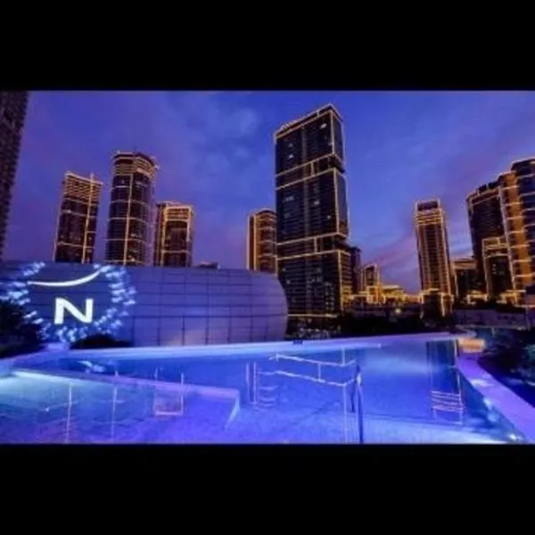 Novotel Rockwell View Hotel Residences, hotel a Manila