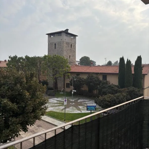 Apartament Orio 3, hotel in Orio al Serio
