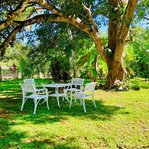 Peace Villa - Homestay, hotel en Dikwella