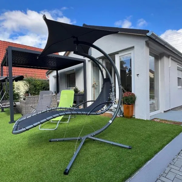 Gold Frog Apartman, hotel in Abaliget
