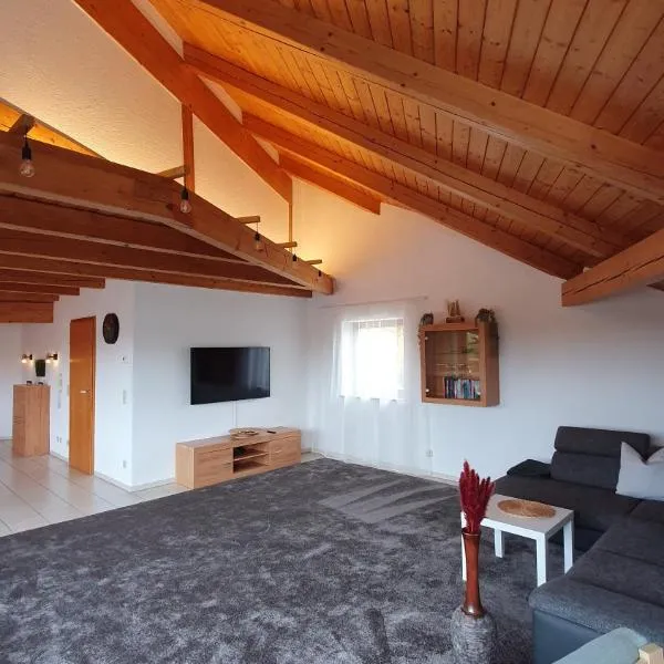 Aalen में, होटल Ferienwohnung AA-Waldhausen OG