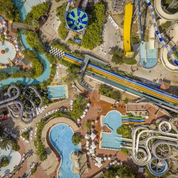 Aqua Fantasy Aquapark Hotel & Spa - Ultra All Inclusive, khách sạn ở Kuşadası
