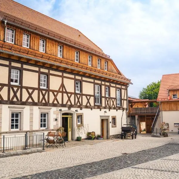 Familien- und Apartmenthotel Lerchenberghof, hotel in Kottmar