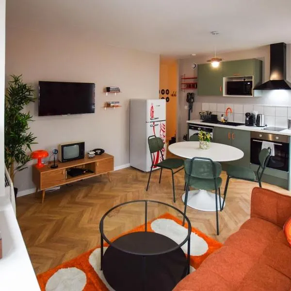 La Rétro-Capsule - 2 chambres & parking, hotel v destinácii Rouen