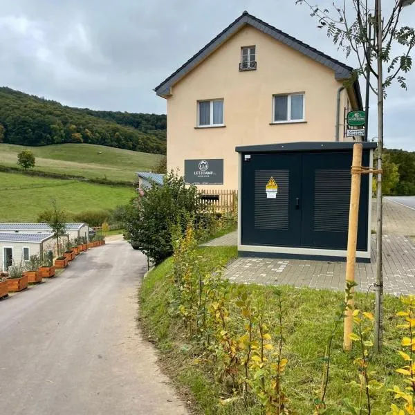 LetzCamp Mullerthal Apartments, hotell i Grundhof