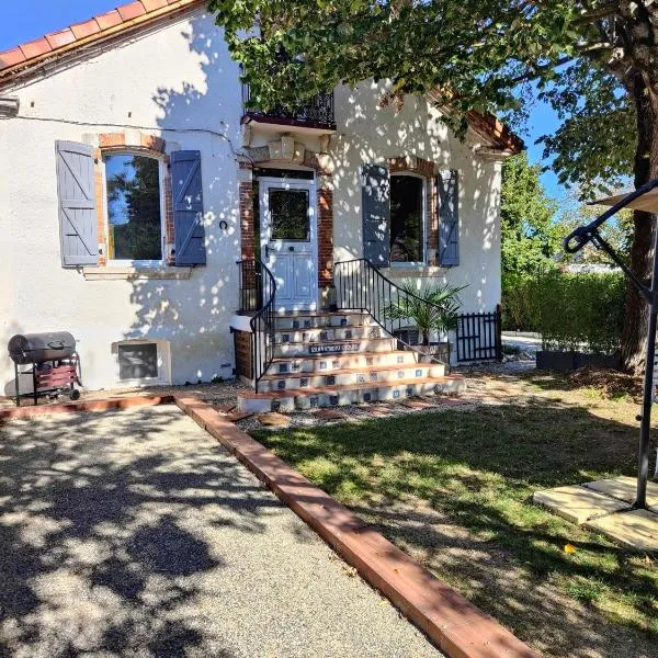 Cazères에 위치한 호텔 Gîte Villa Garona 6 pers avec billard proche Pyrénées