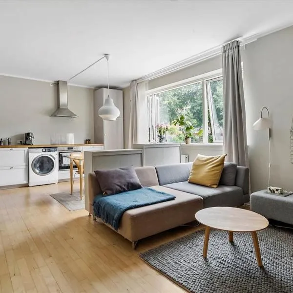Charming studio apartment in the heart of Nørrebro, Copenhagen, hotel em Copenhague