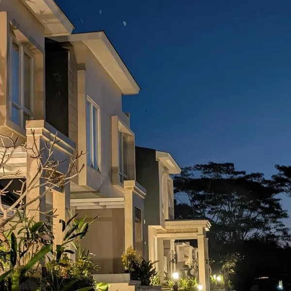 Azura Villas Nusa Dua، فندق في أونغاسان