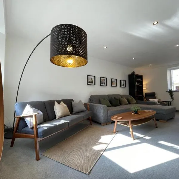 Spacious City Centre Property, ξενοδοχείο στο Λάνκαστερ