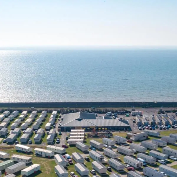 3 Bedroom Caravan, New Beach Holiday Park, hotel in Dymchurch