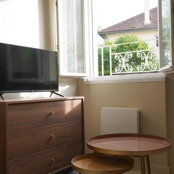 Le Fleury, hotel din Fontenay-le-Fleury