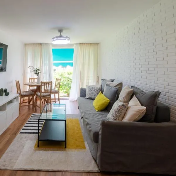Sun Beach Delfín Verde Apartamento E11, Hotel in Benalmádena