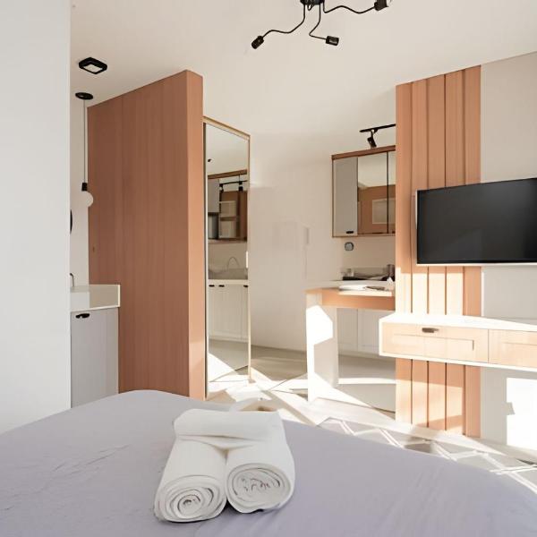 Balcony Studio | Rebouças Premium