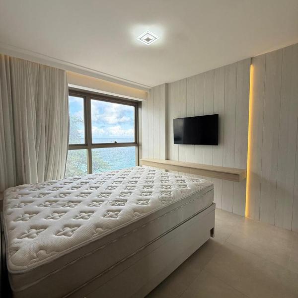 Fantástico Apartamento Vista Mar no Beach Class Ondina Salvador, pé na areia, com exclusivo acesso à praia - Foto 2