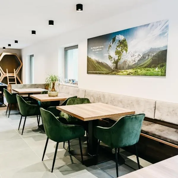 nature house, hotel in Colle Isarco