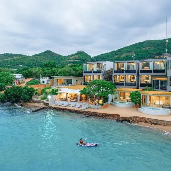Madusea Grand Villa มาดูซี แกรนด์ วิลล่า, hotel en Koh Larn