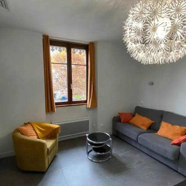 L'Ecrin de Verdure du Centre Ville, hôtel à Aix-les-Bains