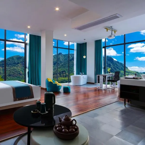 Zhangjiajie Cloudscape Lodge-English Services-Near the Ticket Gate, hotel in Zhangjiajie