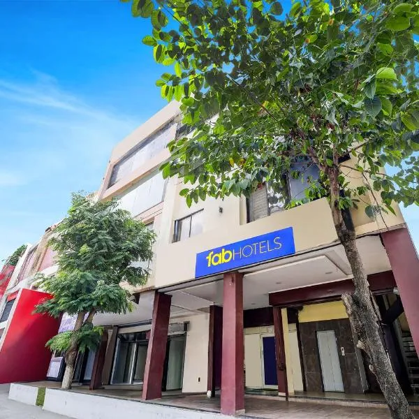FabHotel The Shloka, hotel in Bhopal