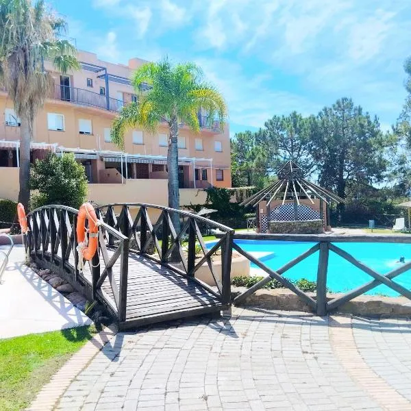Apartamento luminoso y acogedor en Residencial Altavista Islantilla, hotel din Islantilla