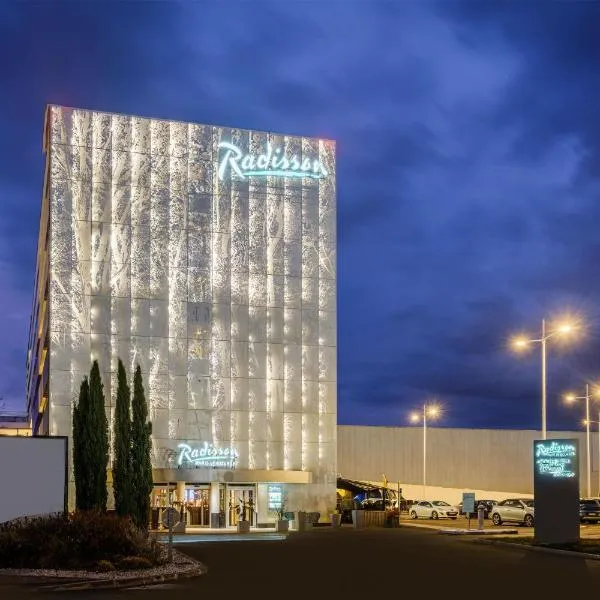 Radisson Hotel Paris Le Bourget, hotel in Le Bourget