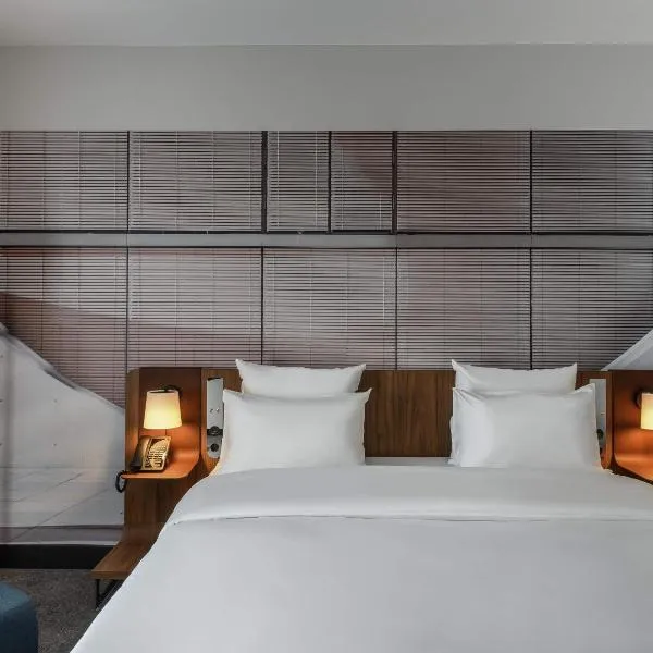 Novotel Regensburg Zentrum, hotel di Regensburg