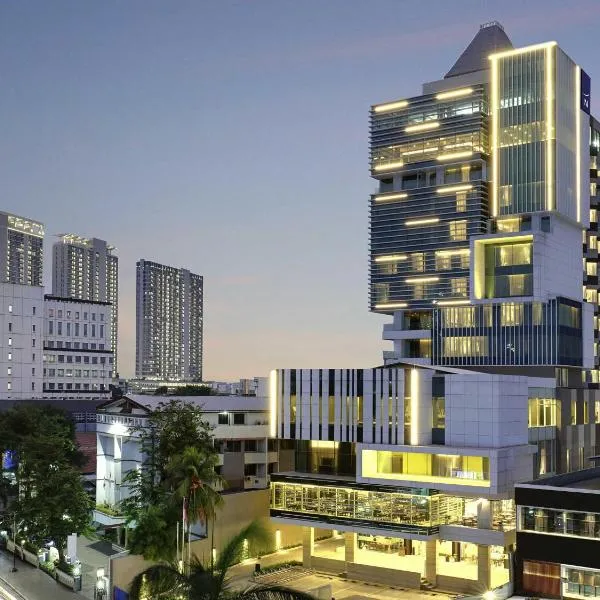 Novotel Jakarta Cikini, hotel en Yakarta