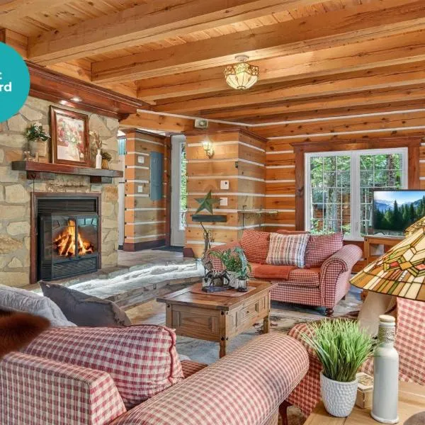 Domaine Rivière Sacacomie Chalets et Bed and Breakfast -Manoir Canergie、サン・タレクシ・デ・モンのホテル
