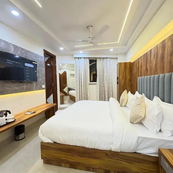 Hotel K K Casa-Few Step away from New Delhi Railway Station & 3 Mint walk from Connaught place, Hotel in Neu-Delhi