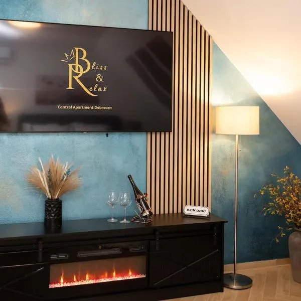 Bliss & Relax Central Apartment Debrecen, Free Parking, отель в Дебрецене