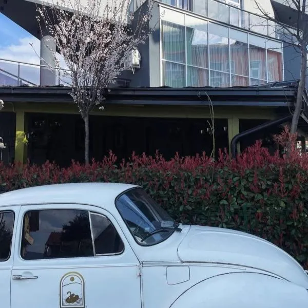 GRAND JNK Boutique Hotel, hotel en Kukës