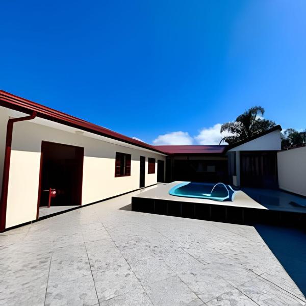 Desfrute o Paraíso com Piscina, Churrasqueira e Praia - Foto 4
