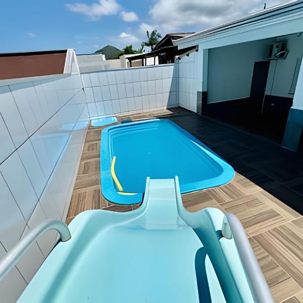 Casa com Piscina e Ar Condicionado